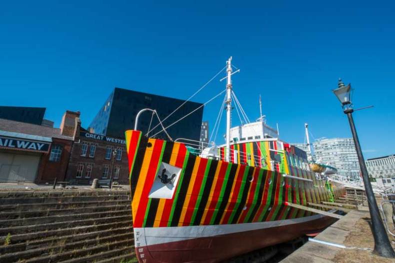 The Edmund Gardner in Liverpool has been decorated with 'dazzle' camouflage designed by Carlos Cruz-Diez.