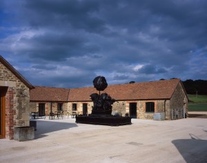 Hauser & Wirth Somerset. Centre: Paul McCarthy, Ship Adrift, Ship of Fools, 2010 – 2011