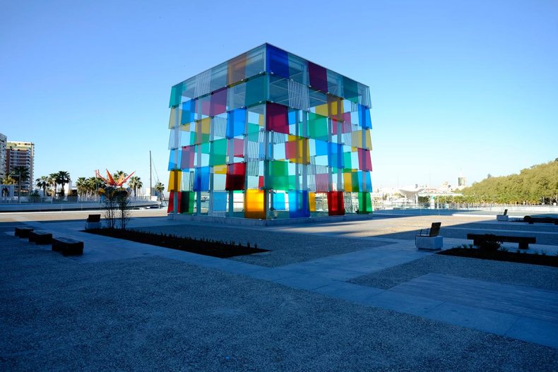 'El Cubo', the Pompidou's pop-up in Málaga