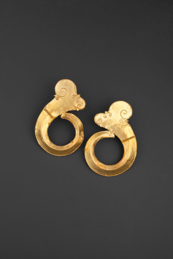 (c. 10th–13th century), Arasasan, Mindanao, gold.