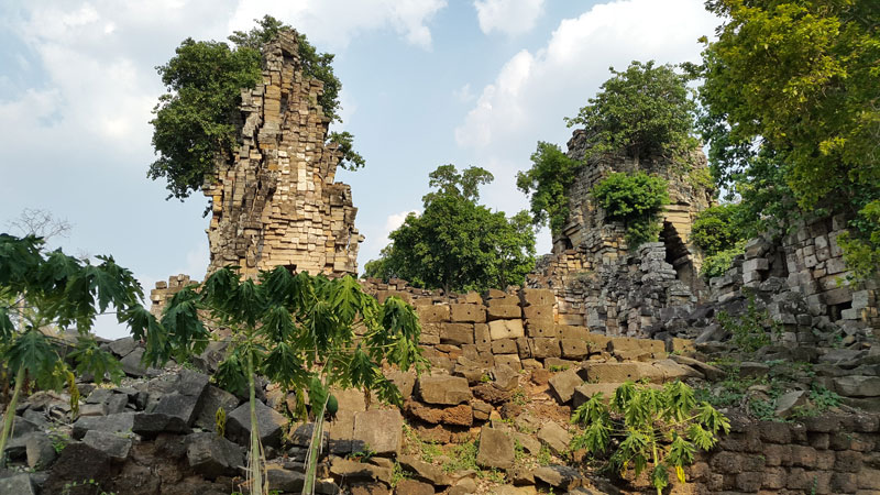 The Angkor-period temple of Banteay Top, within the Banteay Chhmar acquisition block. Lidar revealed details of a large earthen enclosure and additional temple sites and occupation areas in the vicinity of this large stone temple.