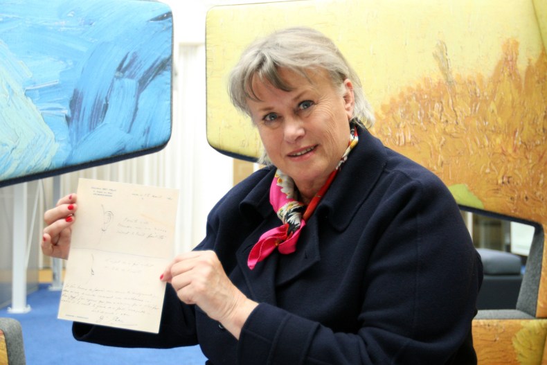 Bernadette Murphy with Dr Rey's prescription drawing