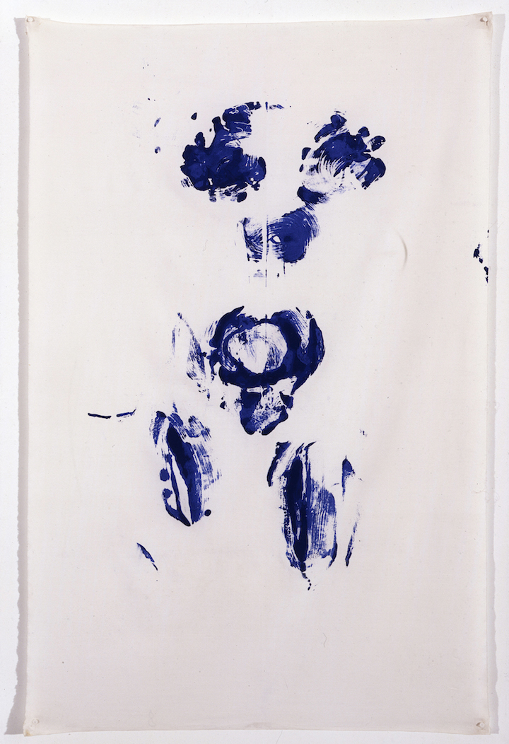 Untitled Shroud Anthropometry, (ANT SU 5) (1960), Yves Klein. © Yves Klein, ADAGP, Paris / SABAM, Bruxelles, 2017