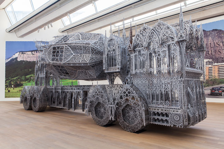 Cement Truck (2016), Wim Delvoye. © 2017 ProLitteris, Zürich / Wim Delvoye. Photo: Studio Wim Delvoye, Belgium