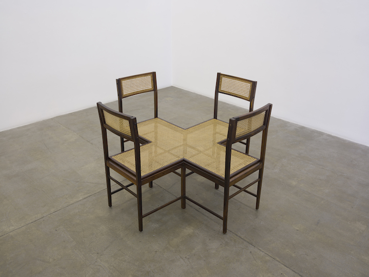Lugar Comum (2016), Valeska Soares. Courtesy Galeria Fortes D’Aloia & Gabriel São Paulo