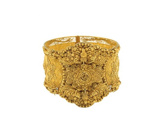 Commemorative bracelet (1839–40), Guangzhou, China. Bonhams