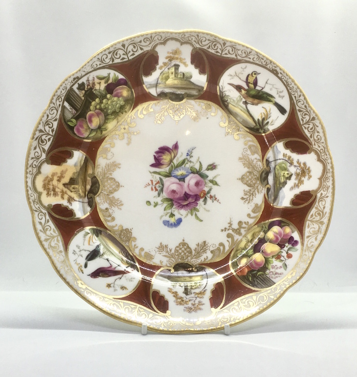 Plate from the Duke of Cambridge service (1818), Nantgarw China Works.