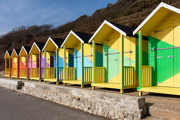 (2021), Rana Begum. Installation view on Mermaids Beach at the Creative Folkstone Triennial 2021.