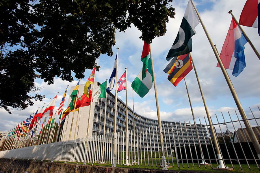 Flags flying out unesco headquarters