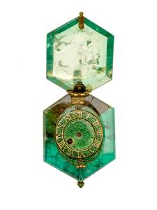Watch set in a single Colombian emerald crystal (c. 1600), part of the Cheapside Hoard