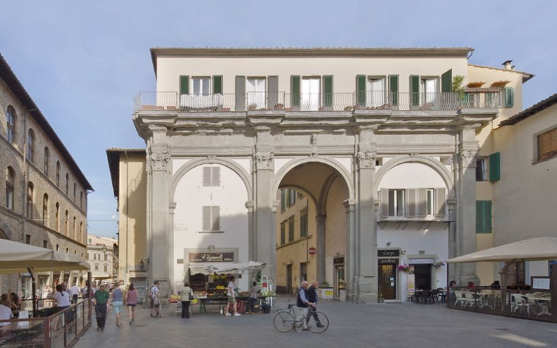Present-day view of Piazza di San Pier Maggiore, Florence, with the remaining 17th-century portico-façade of the church