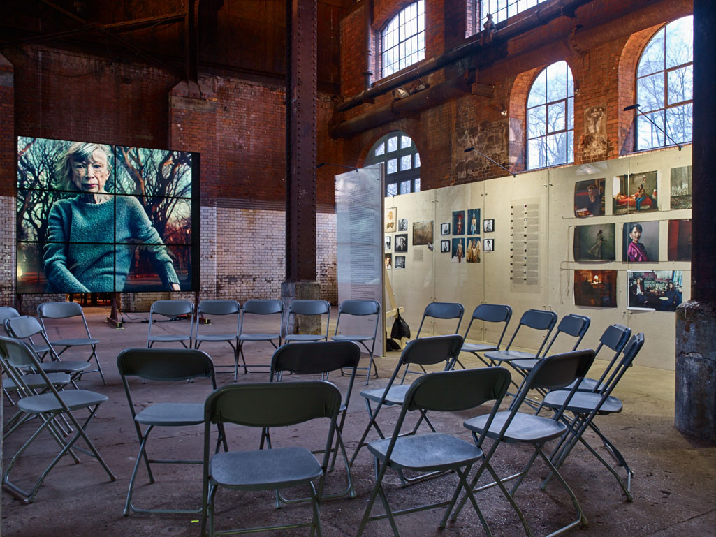 Installation view of 'Women: New Portraits by Annie Leibovitz' at the Wapping Power Station, 2016.
