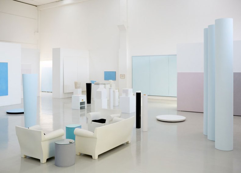 View of Spalletti’s studio, which includes a selection of columns placed alongside other sculptural elements in pastel hues