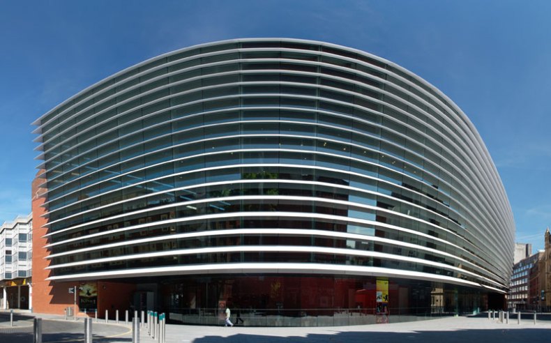 Curve Leicester, designed by Rafael Vinoly