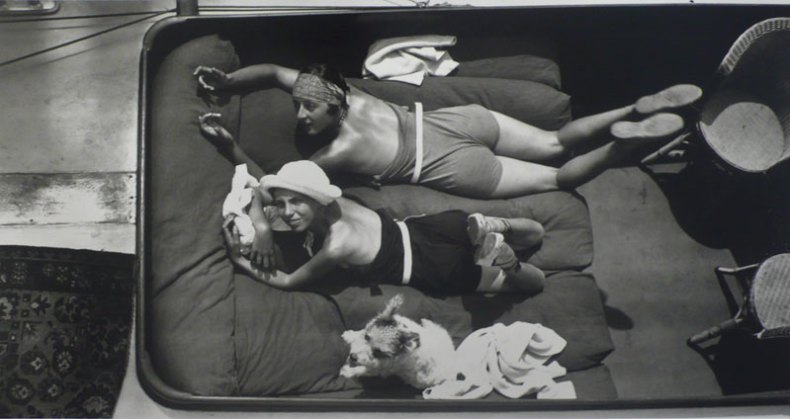 Mary and Janine Dupuis under the soft top of Jacques Dupuis’s Pic-Pic, her father, La Baule (1915), J.H. Lartigue.