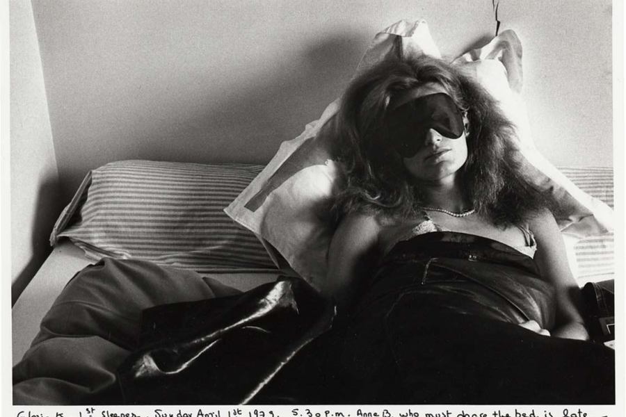 Gloria K., first sleeper. Anne B., second sleeper (1979), Sophie Calle