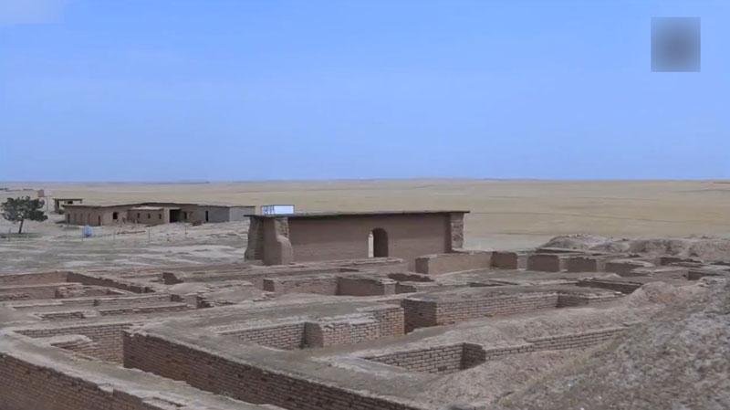 A screenshot from the ISIS video showing the Temple of Nabu prior to being destroyed