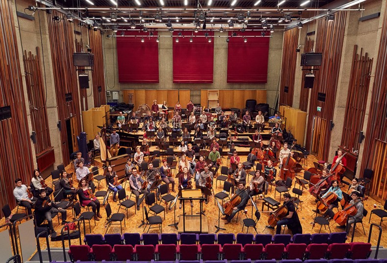 Guildhall Symphony Orchestra demonstrated the potential impact of Brexit by releasing two photographs: the first with their EU students, the second without.