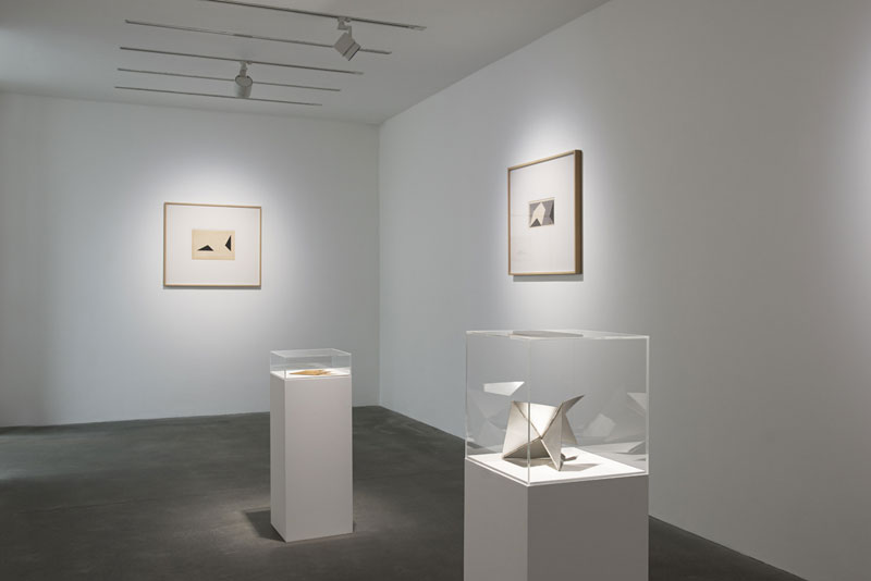 Installation view of 'Lygia Clark: Work from the 1950s' at Alison Jacques Gallery, London.