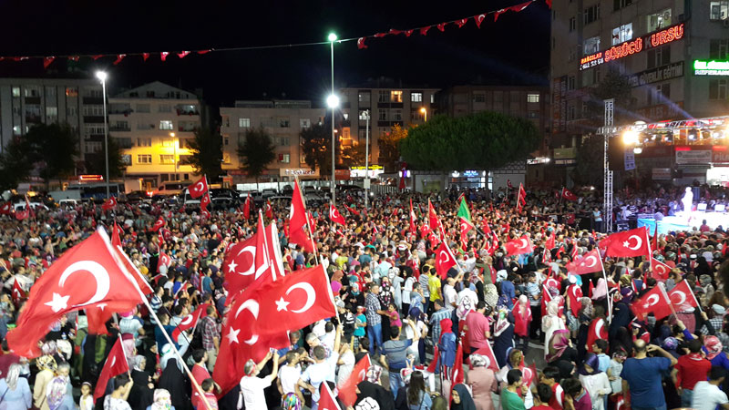 A pro-AKP rally in Istanbul, Turkey, after the failed coup attempt of 15 July 2016.