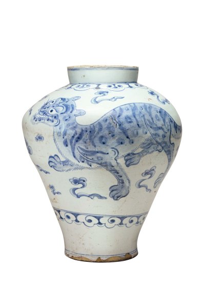 Jar (19th century; Korean, Joseon dynasty, 1392–1897). Christie’s New York, $965,000. Christie's Images Ltd.