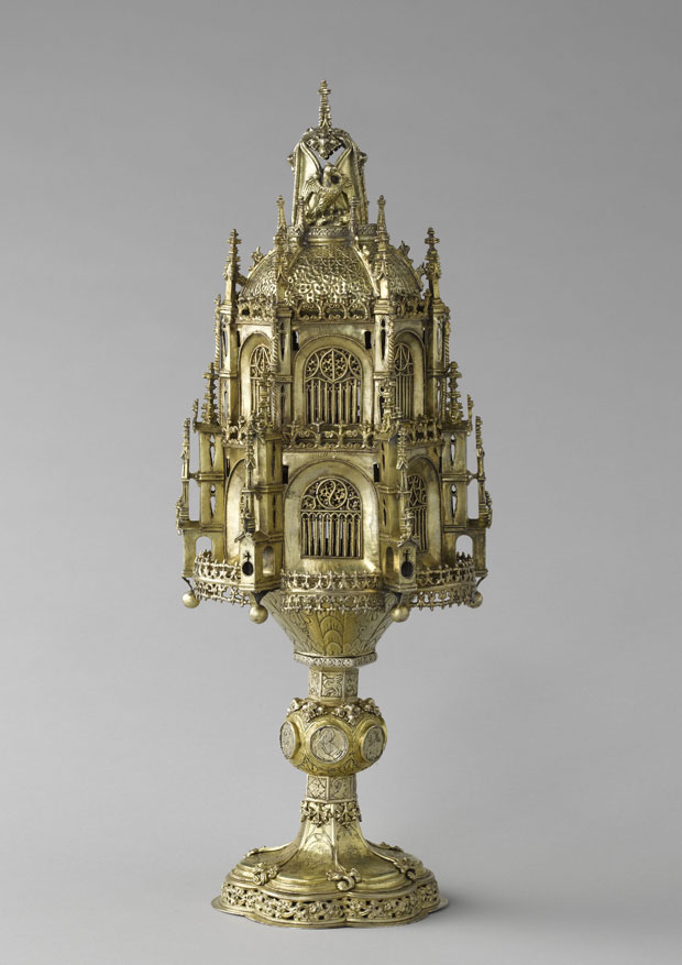 Reliquary with architectural and plant motifs