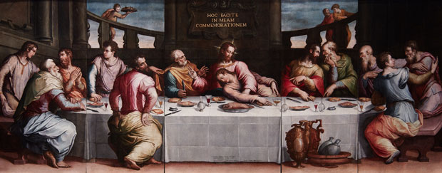 Last Supper (1546), Giorgio Vasari. The painting was badly damaged during the Florence floods of 1966 but has been fully restored. Photo: ZEPstudio/Opera di Santa Croce
