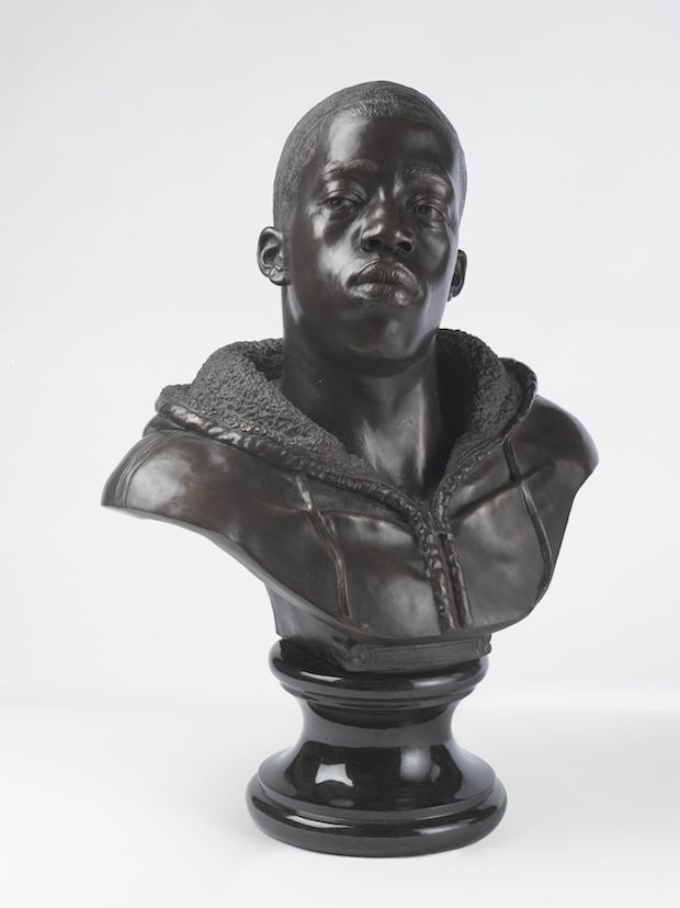 Houdon Paul-Louis (2011), Kehinde Wiley. Photo: Sarah DeSantis, Brooklyn Museum