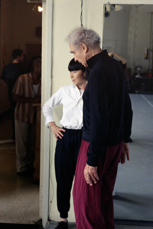 Merce Cunningham and Rei Kawakubo during a costume fitting at Westbeth, New York in 2000. Photo: Timothy Greenfield-Sanders