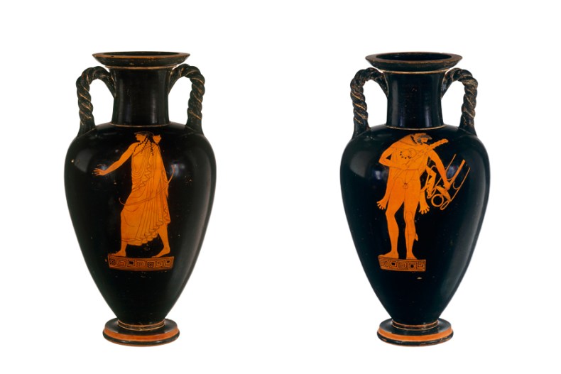 Red-figure neck amphora, (c. 490–480 BC), Greek, Attic, attributed to the Kleophrades Painter. Photos: © Metropolitan Museum of Art, New York