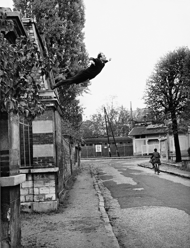 Yves Klein’s “Leap Into the Void” (October 1960), Harry Shunk and János Kender. © Yves Klein, ADAGP, Paris and DACS, London 2016. Collaboration Harry Shunk and János Kender © J. Paul Getty Trust. Getty Research Institute, Los Angeles