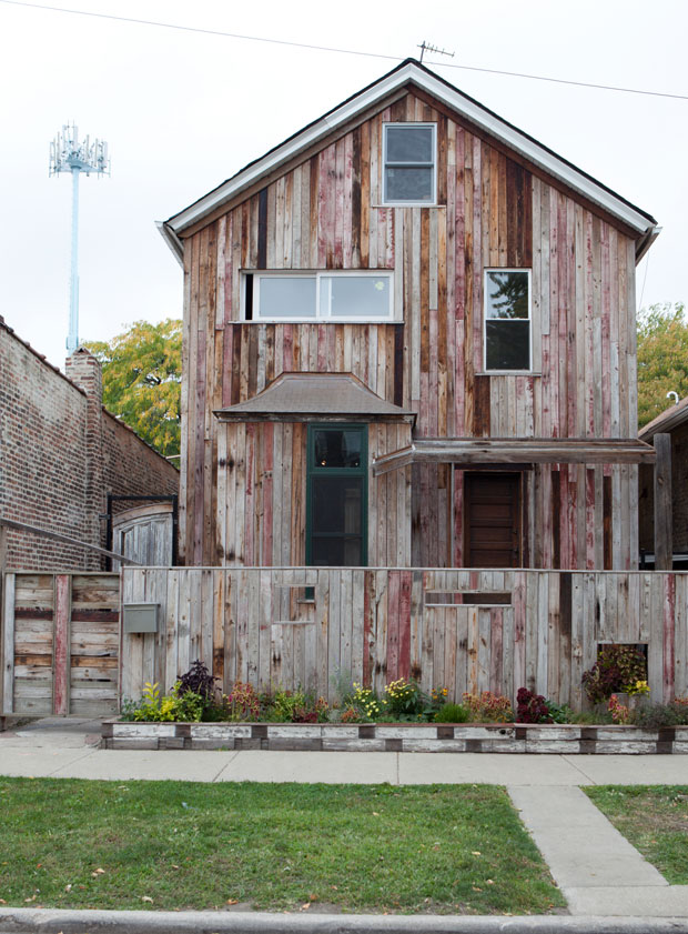 The Archive House at Dorchester Projects, Chicago (2012). Photo: © Sara Pooley; Courtesy White Cube; © Theaster Gates