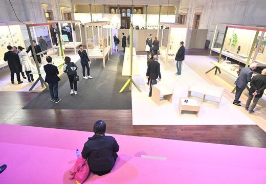 'Mementos. Artists Souvenirs, Artefacts and other Curiosities' (2017), Art Brussels.
