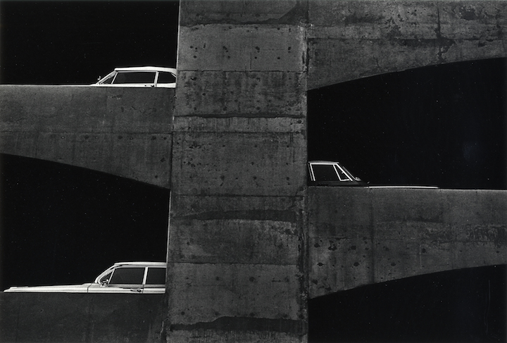 (1964), Ray K. Metzker. © Estate Ray K. Metzker, courtesy Les Douches la Galerie, Paris / Laurence Miller Gallery, New York