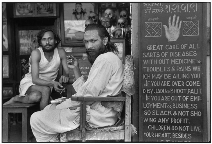 A astrologer's shop in the mill workers' quarter of Parel Bombay, Maharashtra, India (1947), Henri Cartier-Bresson. © Henri Cartier-Bresson/Magnum Photos