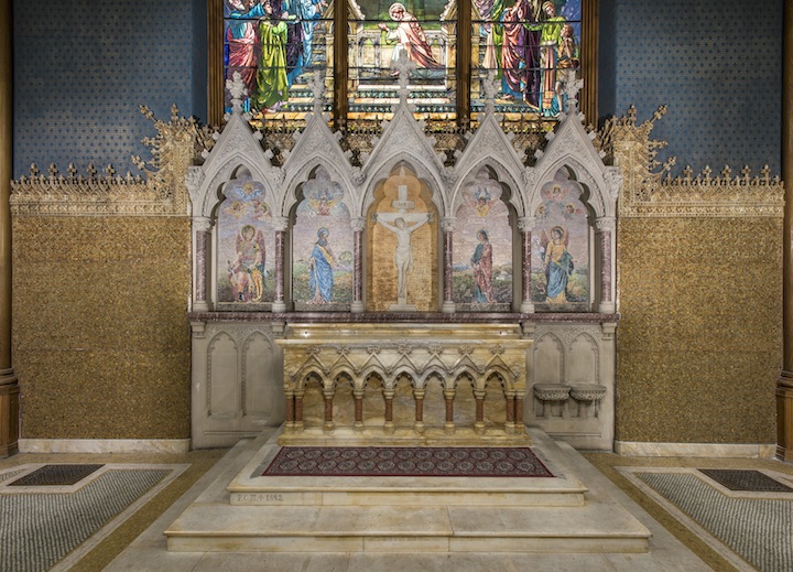 Reredos, produced by Tiffany Glass Company or Tiffany Glass and Decorating Company, designed by Jacob Adolphus Holzer in 1891. Courtesy of The Corning Museum of Glass