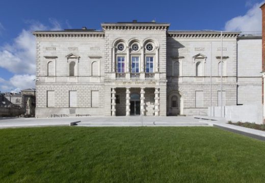 View of the entrance and façade of the National Gallery of Ireland, 2017, Photo: © National Gallery of Ireland