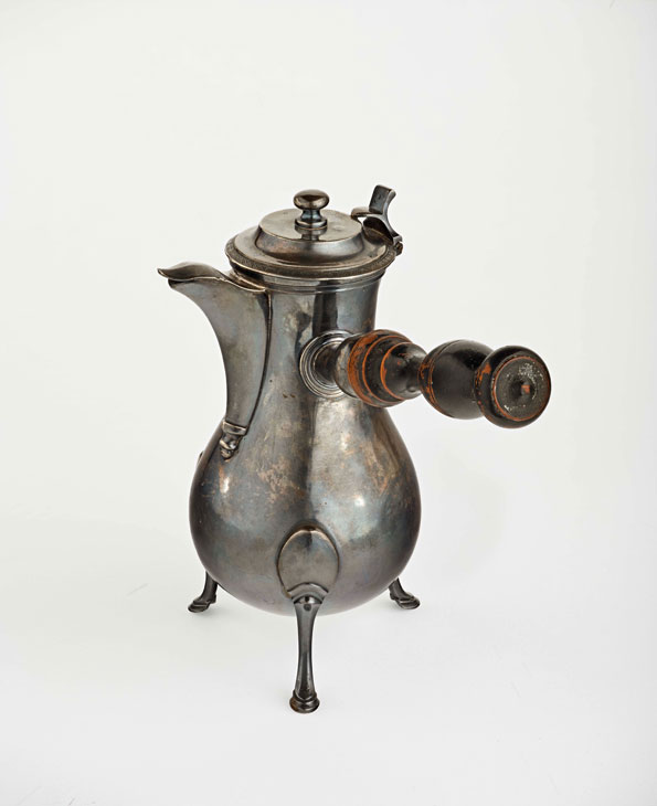 Silver cafetière (early 19th century). Musée Matisse Nice