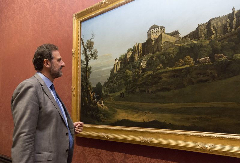 National Gallery Director, Dr Gabriele Finaldi looks at the Bellotto.