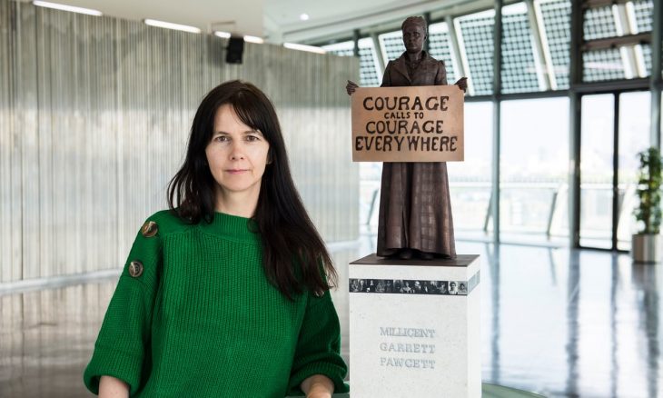 Gillian Wearing with a model of suffragist leader Millicent Fawcett, Photo: Caroline Teo/GLA/PA