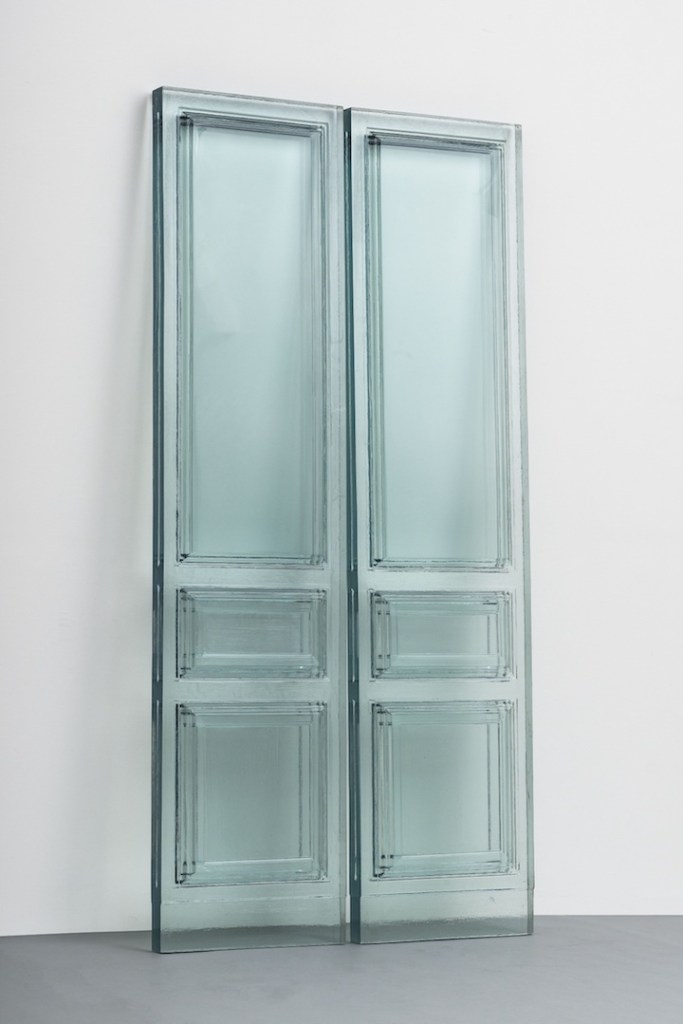 Due Porte (2016), Rachel Whiteread. © Rachel Whiteread, Galleria Lorcan O'Neill, Rome