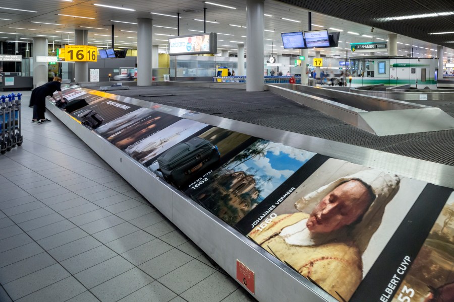 Absolute belter: Rijksmuseum highlights in the Schipol baggage hall