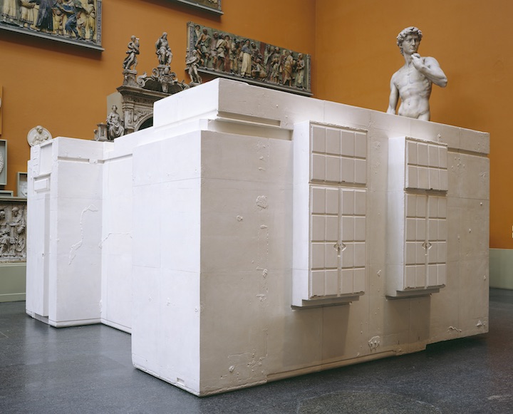 Untitled (Room 101) (2003), Rachel Whiteread. © Rachel Whiteread, Musée National d'Art Moderne – Centre Pompidou, Paris