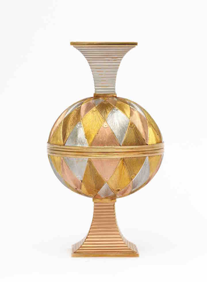 Five-color gold double marriage cup (pre-1896), Fabergé. A La Vieille Russie, New York