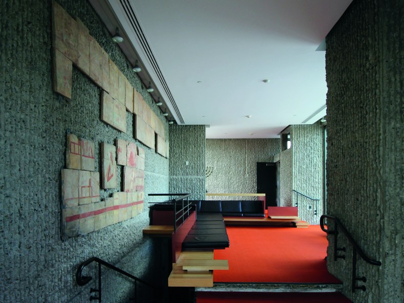 Penthouse at the Art and Architecture Building at Yale, decorated with casts of bas-reliefs from Queen Hatshepsut's funerary temple at Deir el-Bahari in the Theban necropolis. Courtesy Princeton University Press