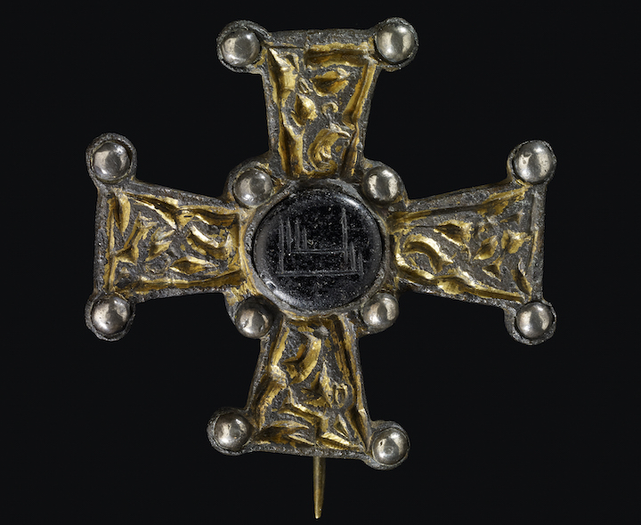 Ballycottin Cross (7th–8th century), found in Ballycottin bog, Ireland. © Trustees of the British Museum