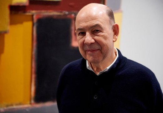 Anthony d’Offay in front of ‘untitled: upturnedhouse 2’ (2012) by Phyllida Barlow, at Tate Modern, London on 14 January 2016. Photo: NIKLAS HALLE'N/AFP/Getty Images