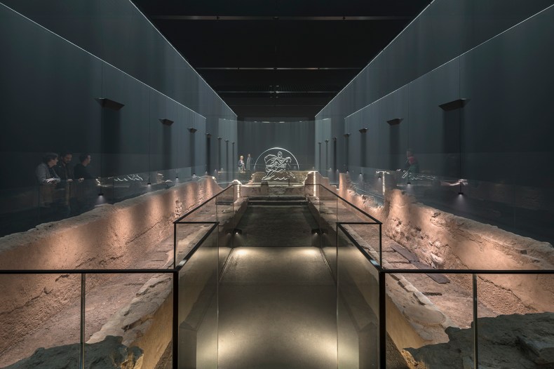 Remains of the Temple of Mithras in the London Mithraeum Bloomberg Space, Photo: James Newton