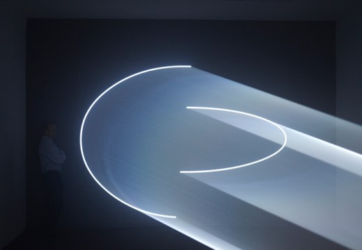 Meeting You Halfway II (2009), Anthony McCall. Installation view, Sean Kelly Gallery, New York, 2009.