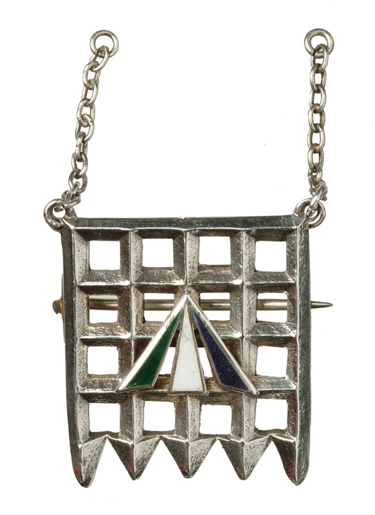 The Holloway brooch designed by Sylvia Pankhurst (1909)
